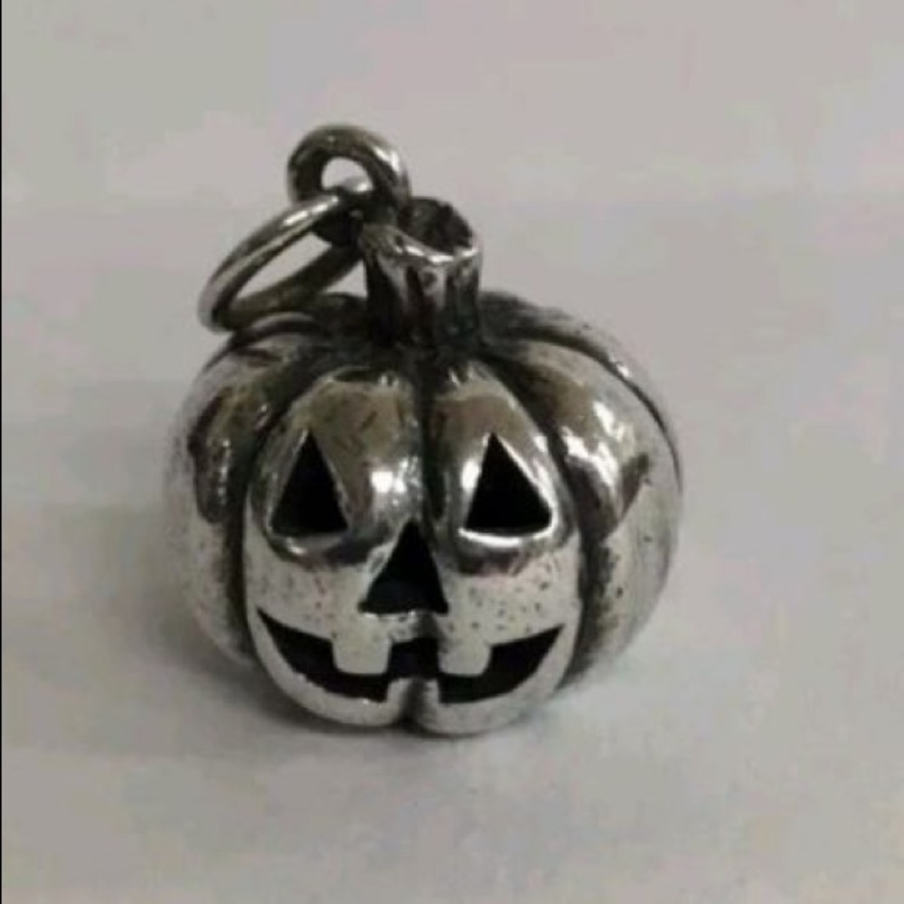 James Avery 3D Pumpkin
